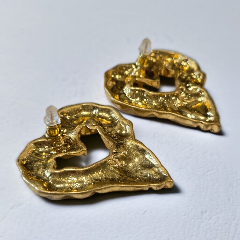 18k Gold Plated Chunky Molten Heart Oversized Earrings - Picture 4 of 7